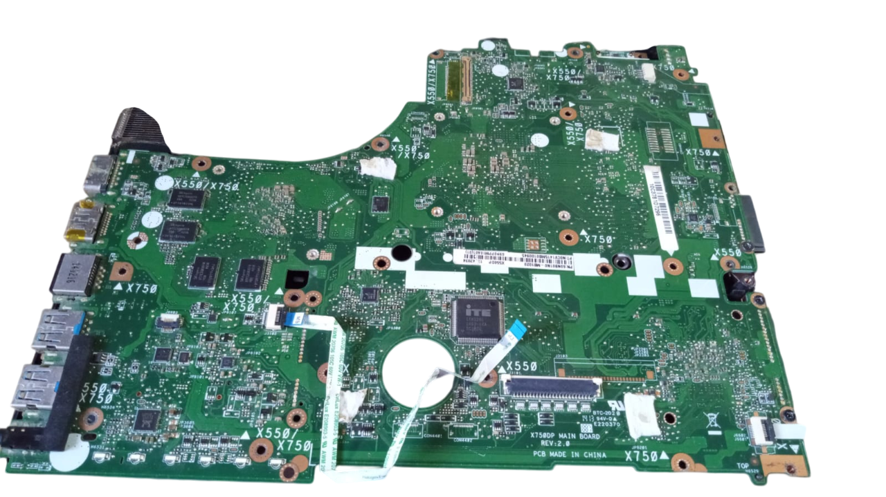 Repuestos De Notebook Asus F550d Teclado Motherboard Placa - Imagen 2