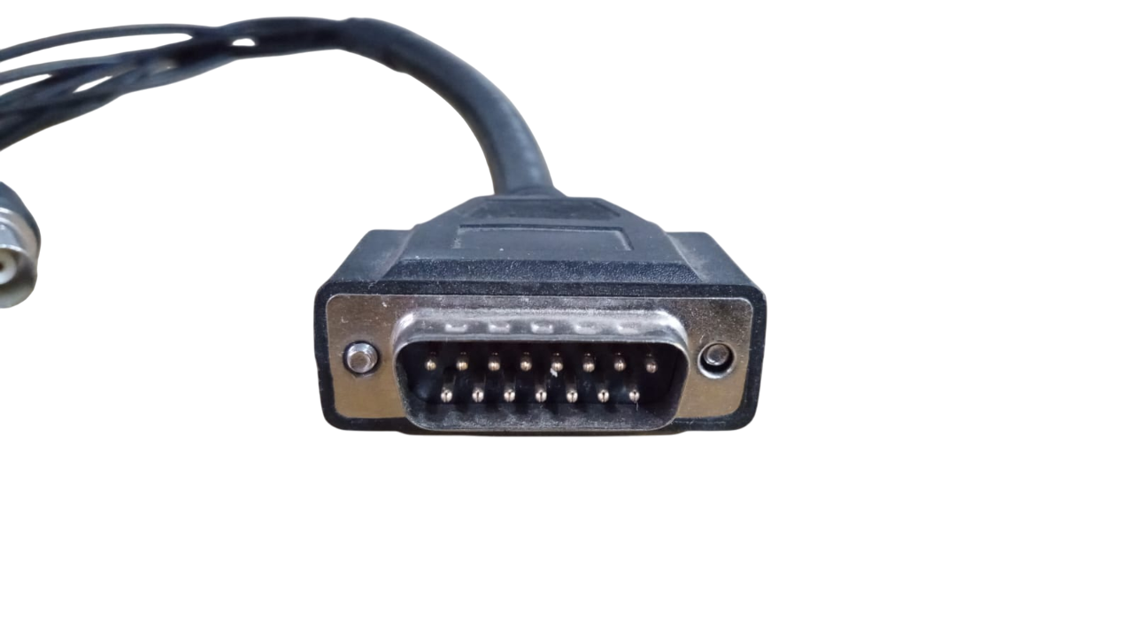 Cable Conector Db15 Macho con 4 salidas BNC De Video y 4 RCA De Audio. - Imagen 3